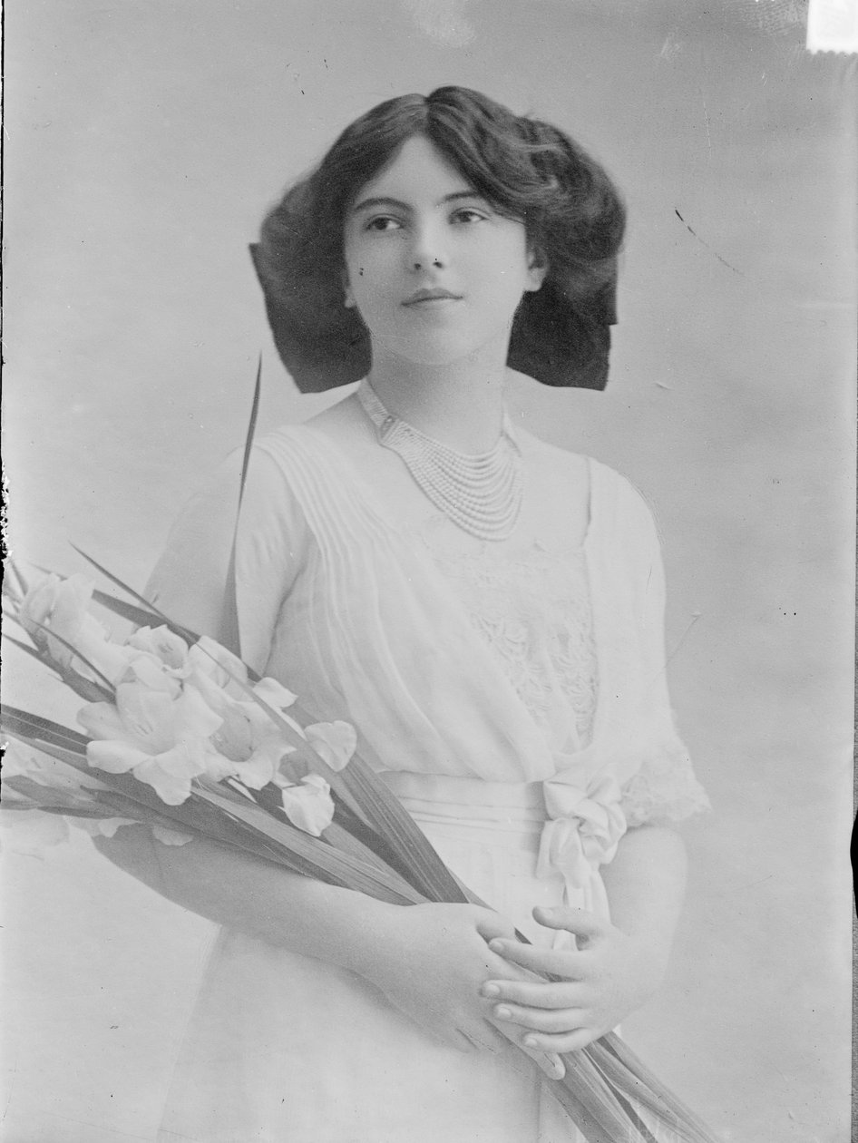 Nadejda Mikhailovna de Torby grófnő 1896-1963, c. 1915 alkotó: Unbekannt