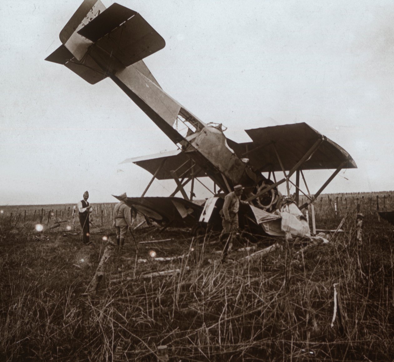 Lezuhant repülőgép, Tracy-le-Val, Észak-Franciaország, c1914-c1918 alkotó: Unbekannt