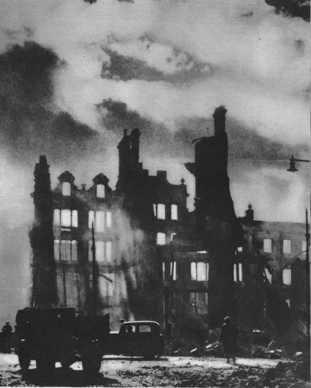 Hajnalhasadás, hogy megtalálja a várost átváltozva a pokol éjszakája után, 1941 1942 alkotó: Unbekannt