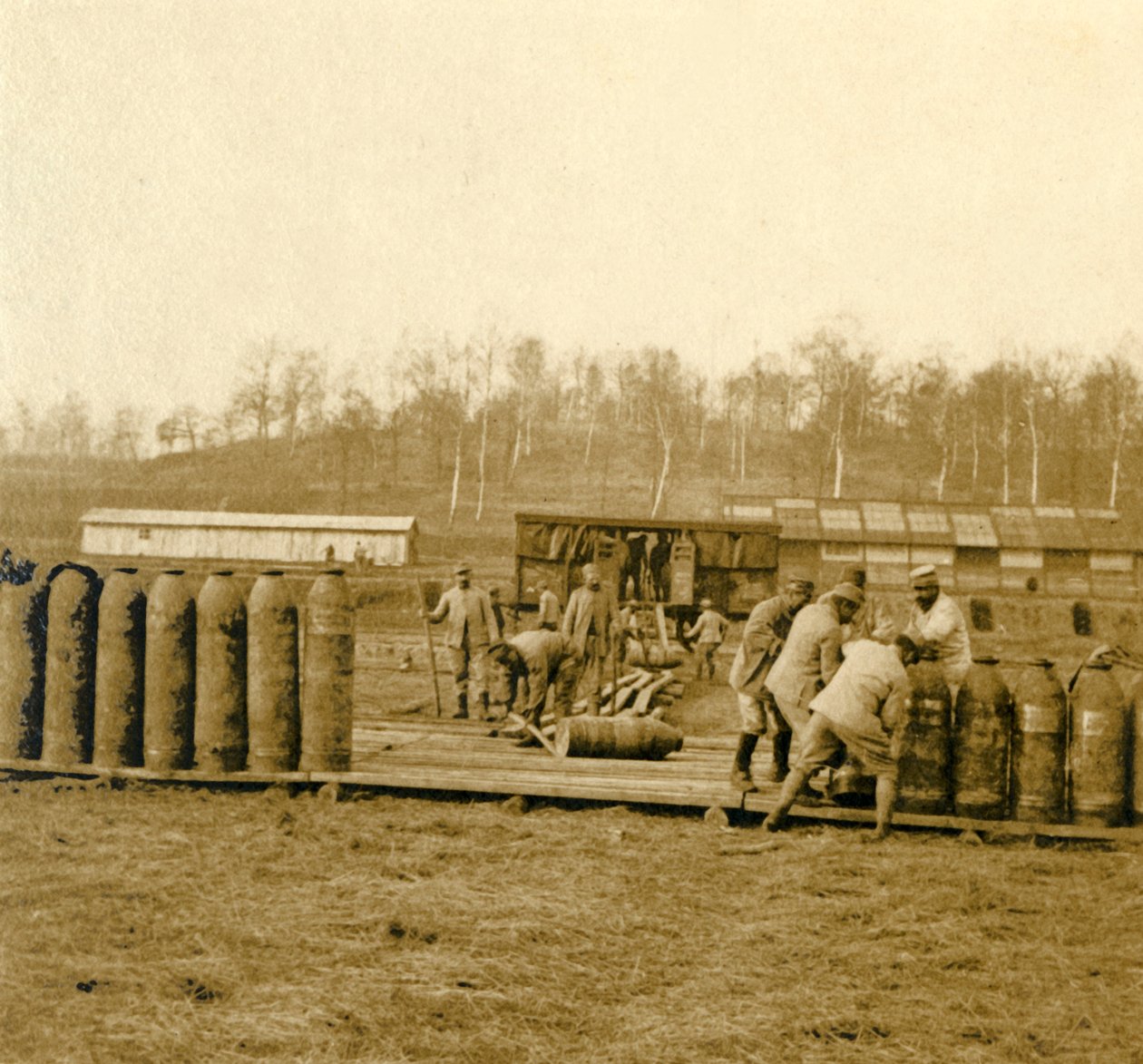 Nagy kagylóraktár, c1914-c1918 alkotó: Unbekannt