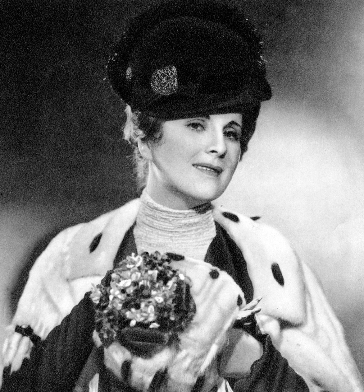 Diana Wynyard brit színpadi és filmszínésznő, 1934-1935 alkotó: Unbekannt
