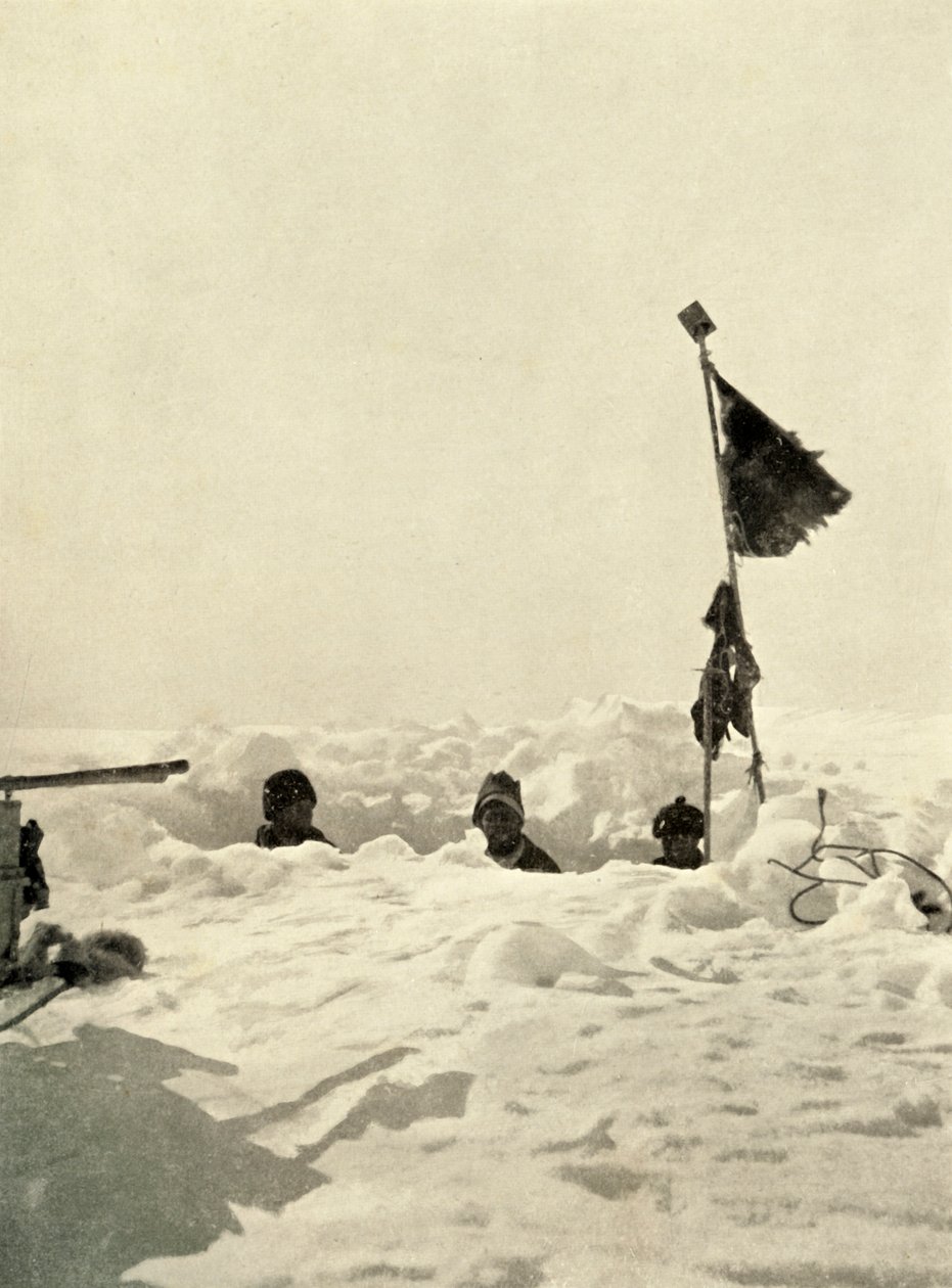 Ásás, hogy megállapítsák a hó mélységét egy raktárban, c1908, 1909. alkotó: Unbekannt