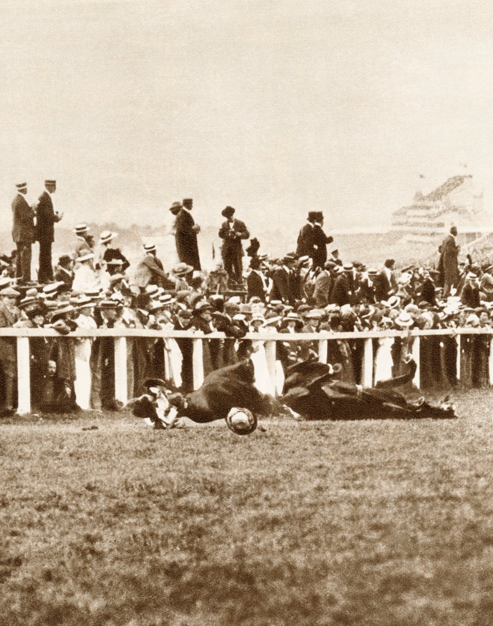 Emily Davison a Kings lova elé veti magát a Derbyn, Epsom, Surrey, 1913 alkotó: Unbekannt