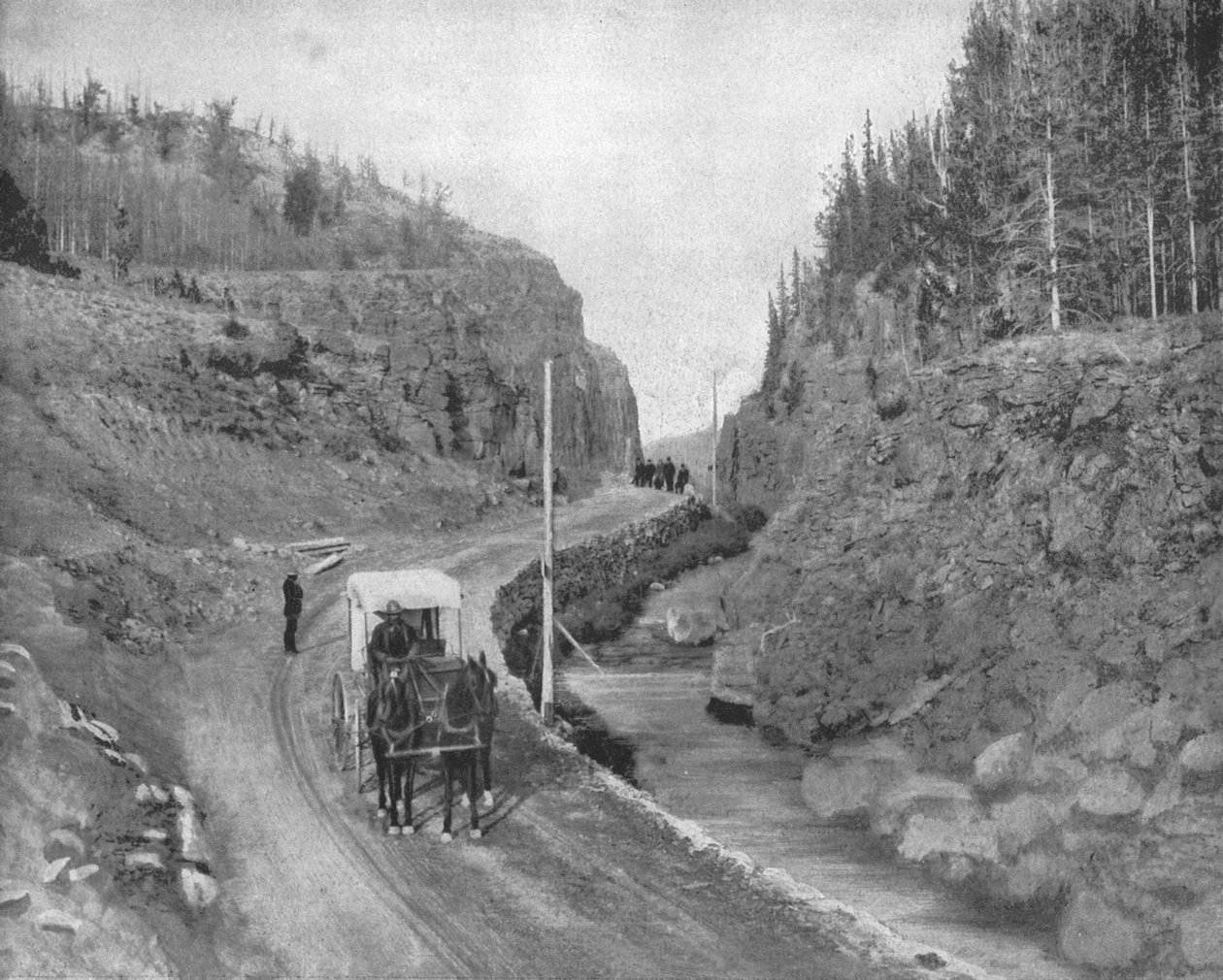 Bejárat a Yellowstone Parkba, USA, 1900. alkotó: Unbekannt