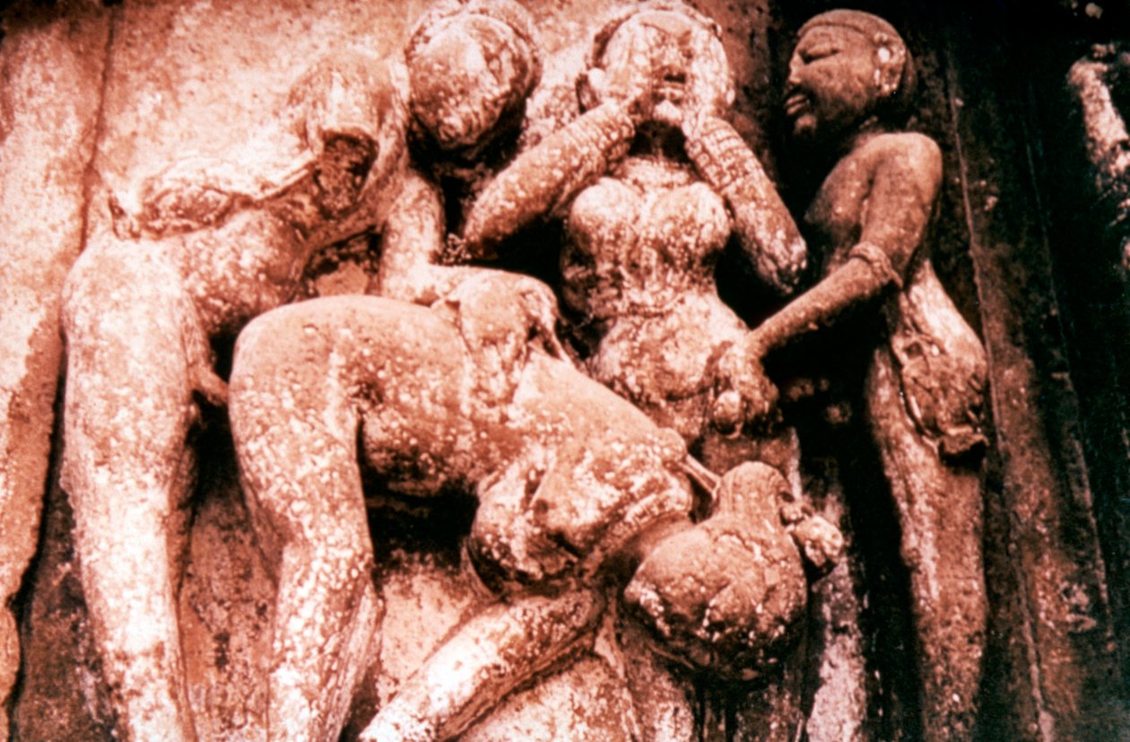 Erotikus szobrászat, hindu templom, Khajuraho, India, 950-1050 alkotó: Unbekannt