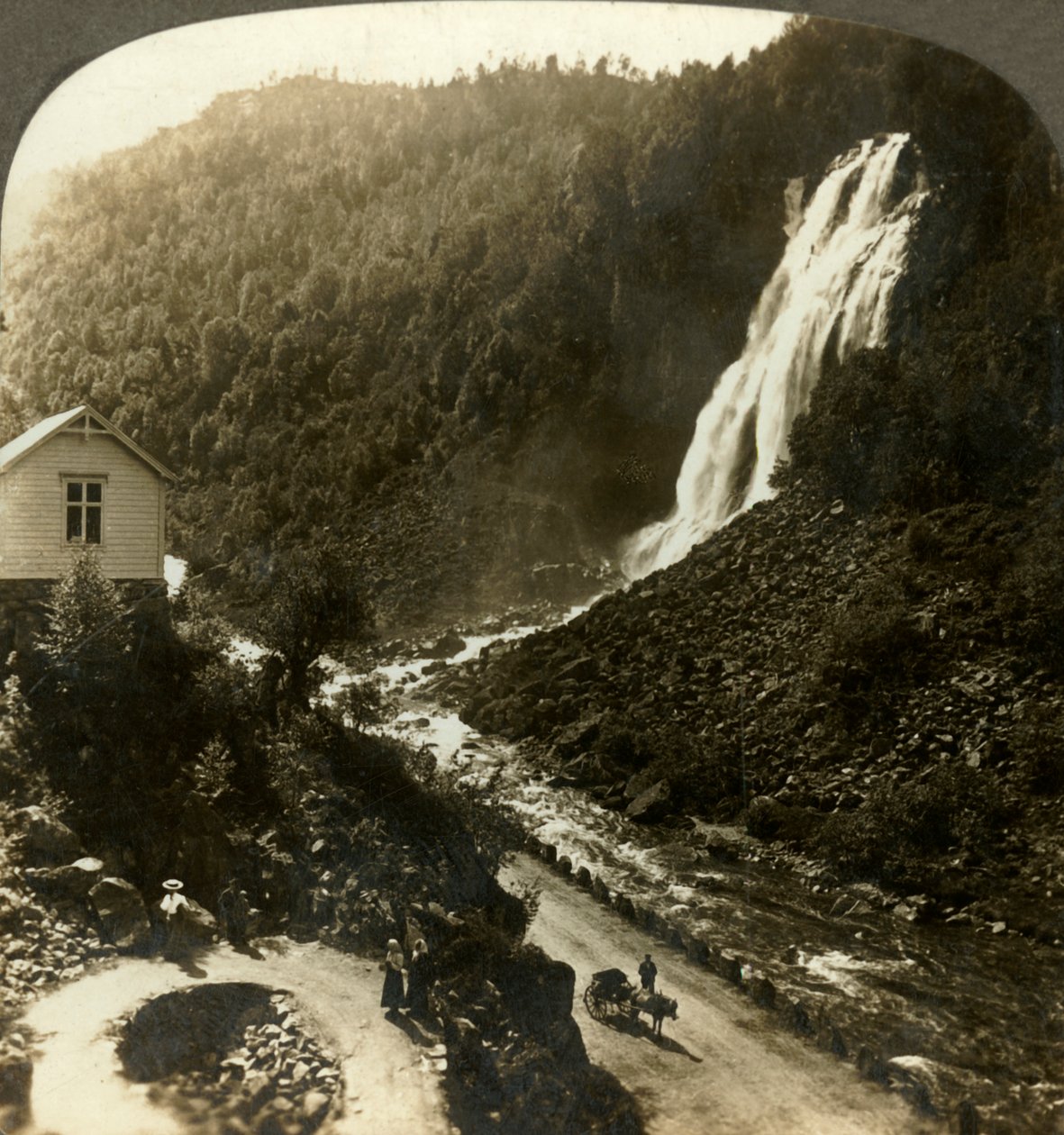 Espelandfos, Skandinávia egyik legszebb vízesése, Norvégia, 1905. alkotó: Unbekannt