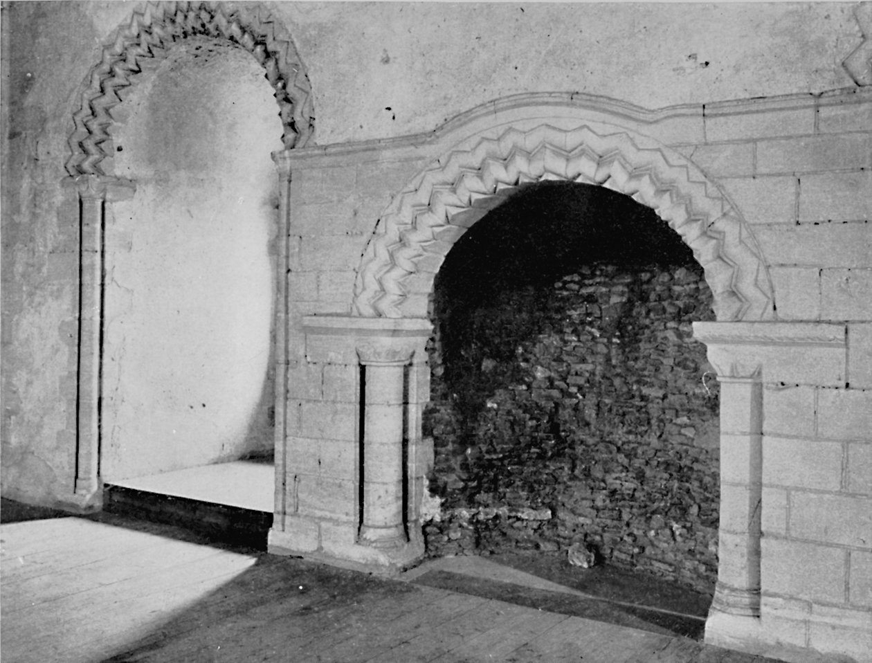 Tűzhely a bankettteremben, Hedingham kastély, Essex 12. század, 1927 alkotó: Unbekannt