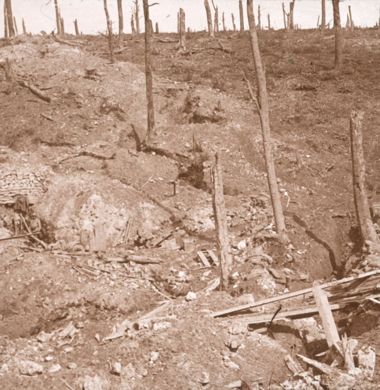 Elsősegély-szolgálat, Verdun, Észak-Franciaország, c1914-c1918 alkotó: Unbekannt