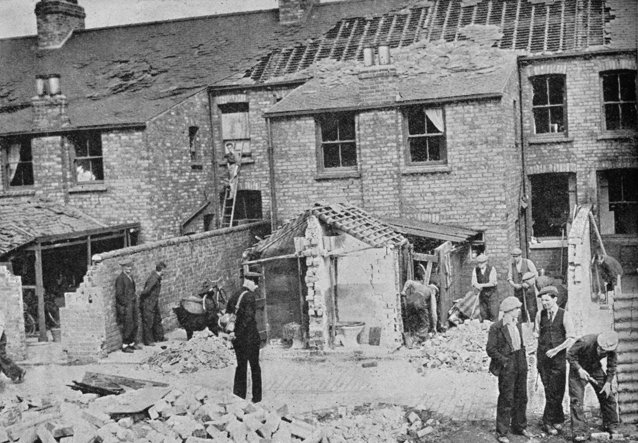 Első bombák Angliában, 1940, 1940 alkotó: Unbekannt