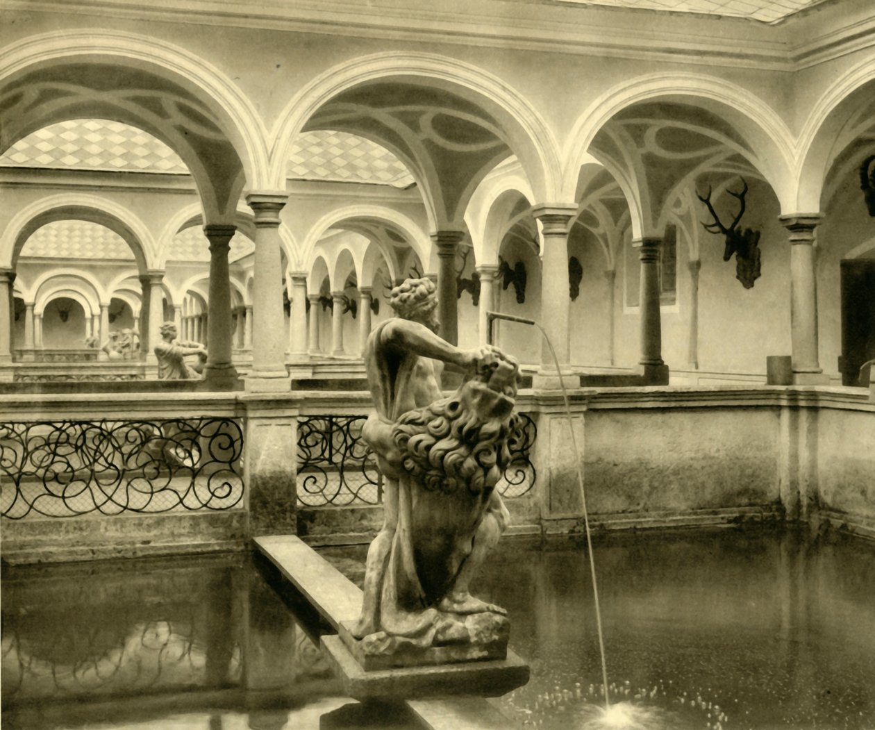 Akkószobrok, Kremsmünsteri apátság, Felső-Ausztria, 1935. alkotó: Unbekannt