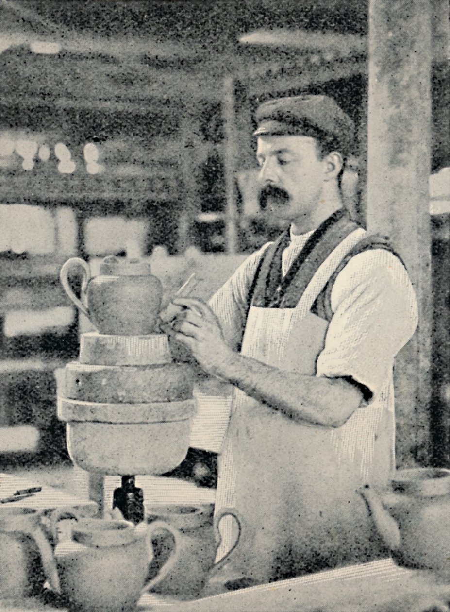 Kiöntő rögzítése teáskannán, c1917 alkotó: Unbekannt