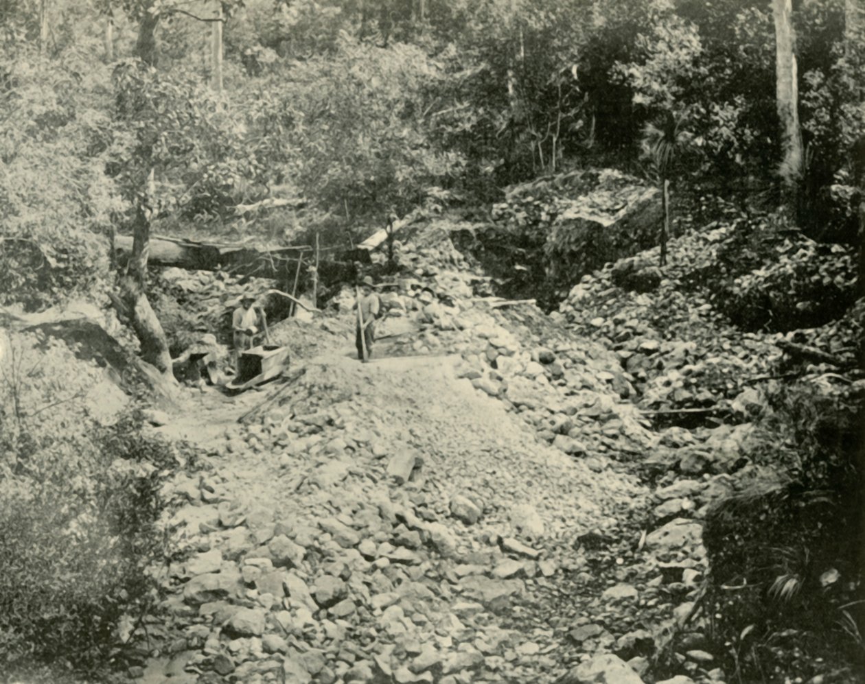 Fossickers at Work, 1901. alkotó: Unbekannt