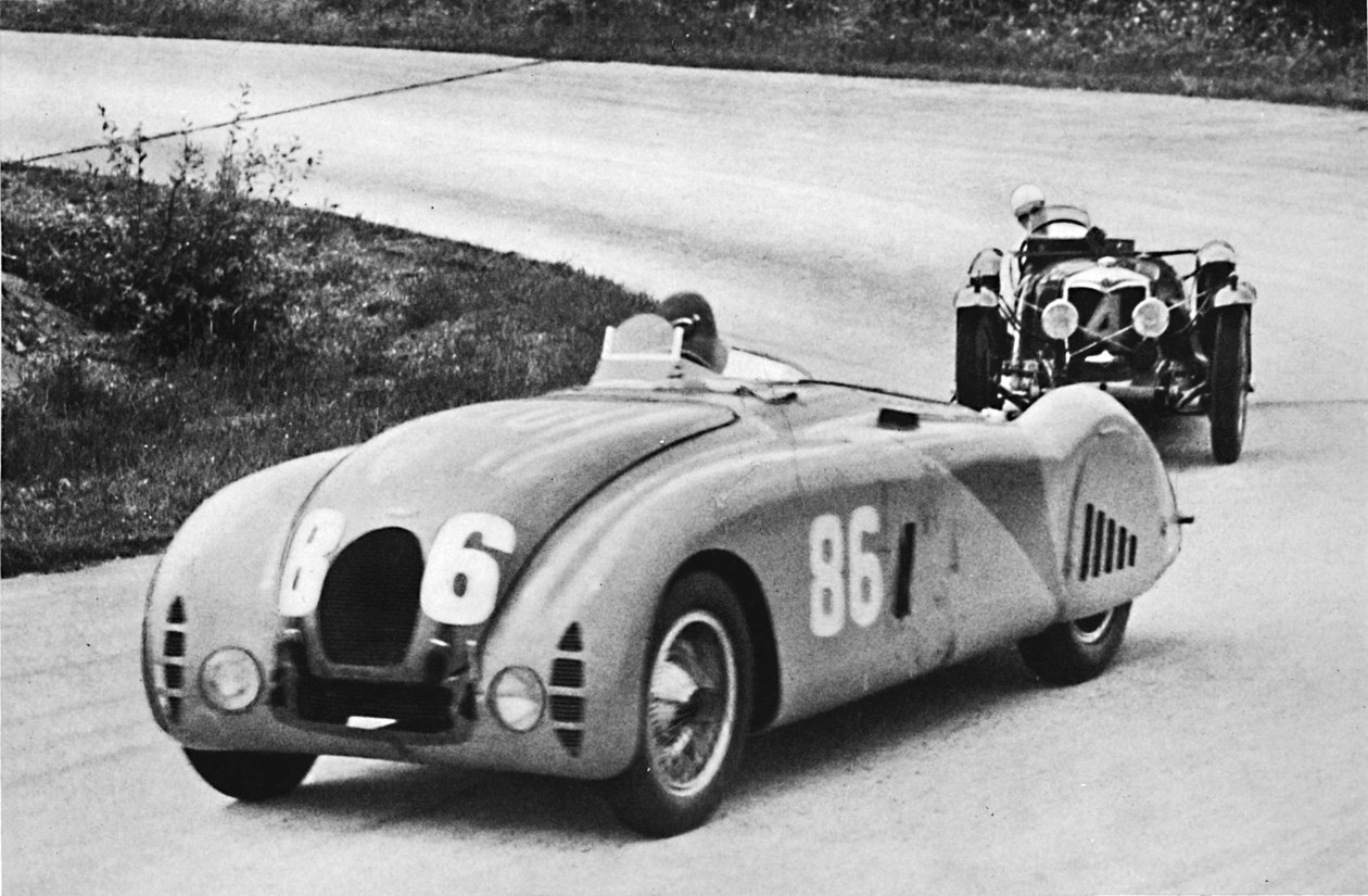 Francia Nagydíj, 1936: Új, áramvonalas Bugatti, majd egy Riley, 1936, 1937 alkotó: Unbekannt