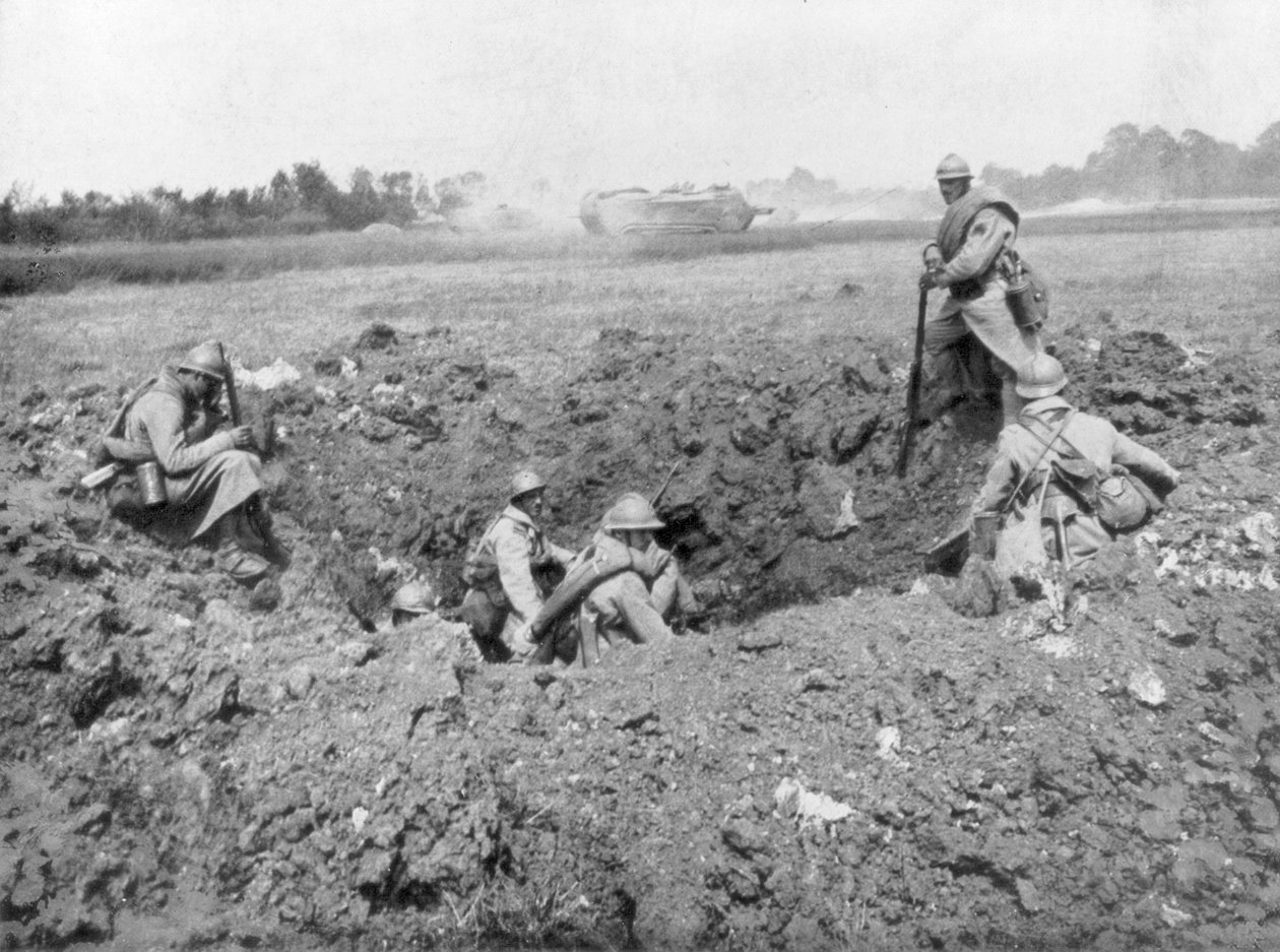 Kagylólyukban pihenő francia gyalogság, Chemin des Dames, Franciaország, 1918. június 11. alkotó: Unbekannt