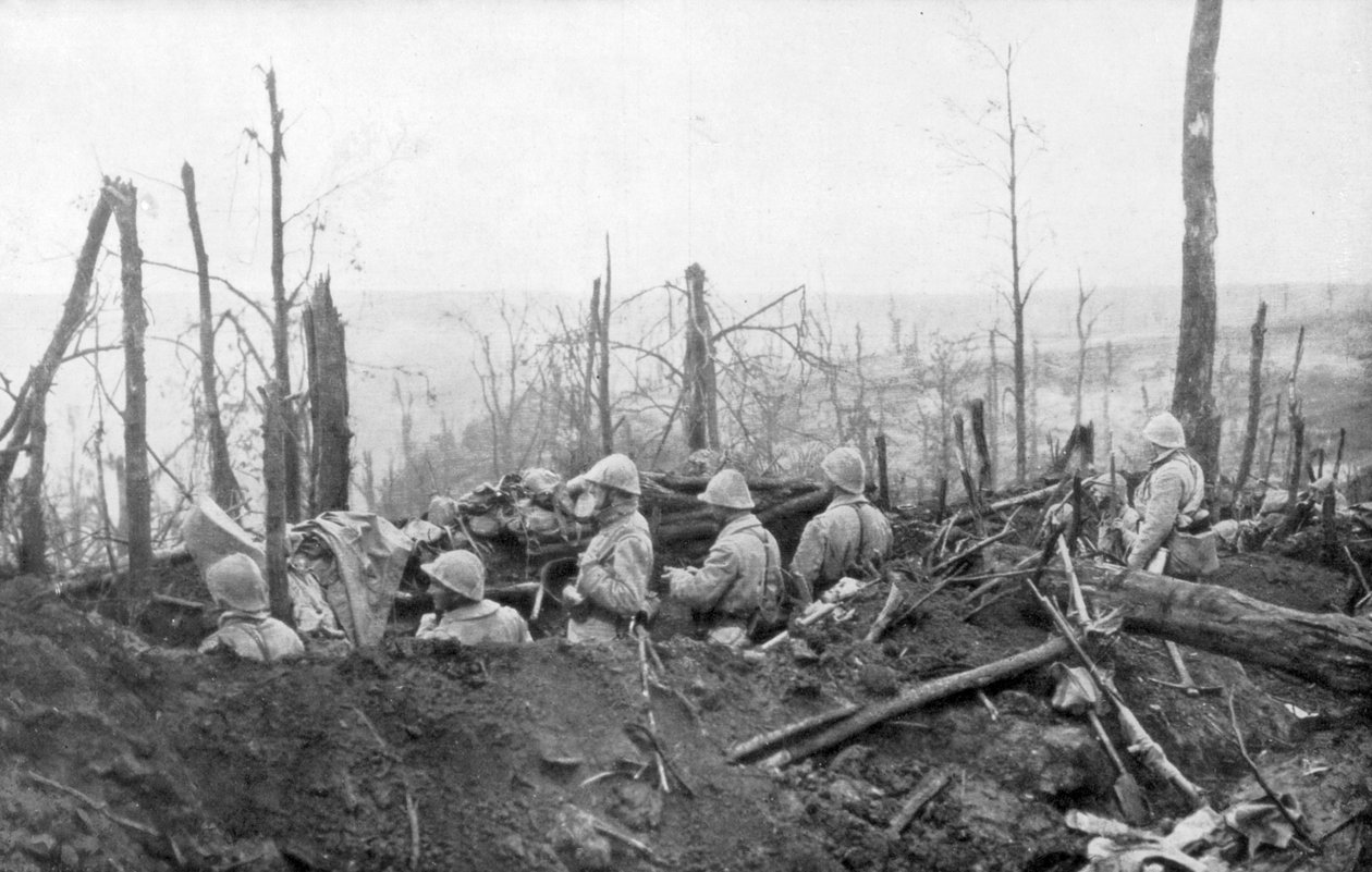 Francia katonák nézik a német állásokat, Malmaison csata, 1917 alkotó: Unbekannt