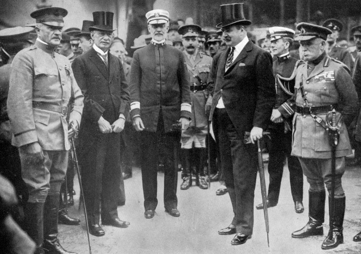 Pershing tábornok megérkezik Liverpoolba, 1917. június 8-án, 1920 körül alkotó: Unbekannt