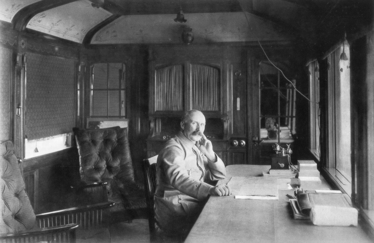 Philippe Petain tábornok, a második francia hadsereg parancsnoka, Verdun, Franciaország, 1916 alkotó: Unbekannt