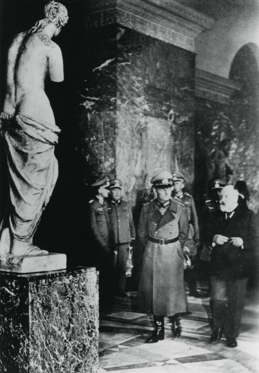 Von Rundstedt német tábornagy látogatása a Louvre-ban, megszállva Párizs, 1940. október alkotó: Unbekannt