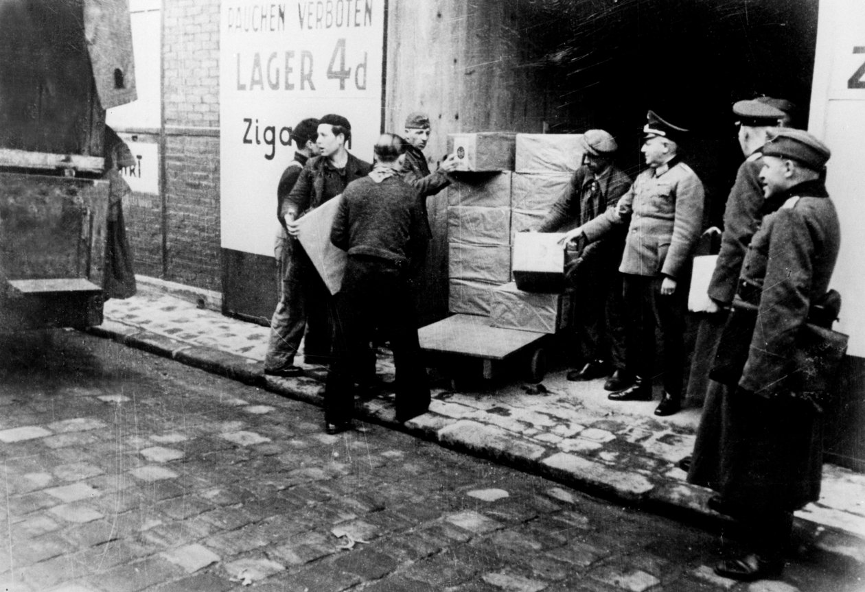 Német utánpótlás raktár, elfoglalt Párizs, 1941. február alkotó: Unbekannt