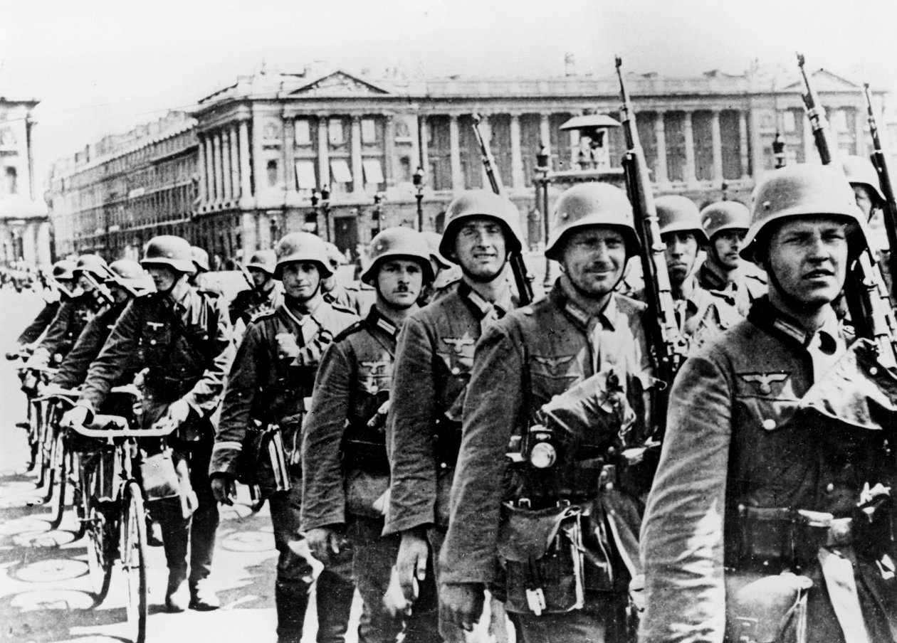 Német csapatok átvonulnak Párizson, 1940. június 17 alkotó: Unbekannt