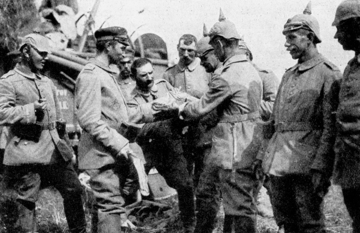 Német csapatok megállnak déli adagért útban Brüsszel felé, első világháború, 1914 alkotó: Unbekannt