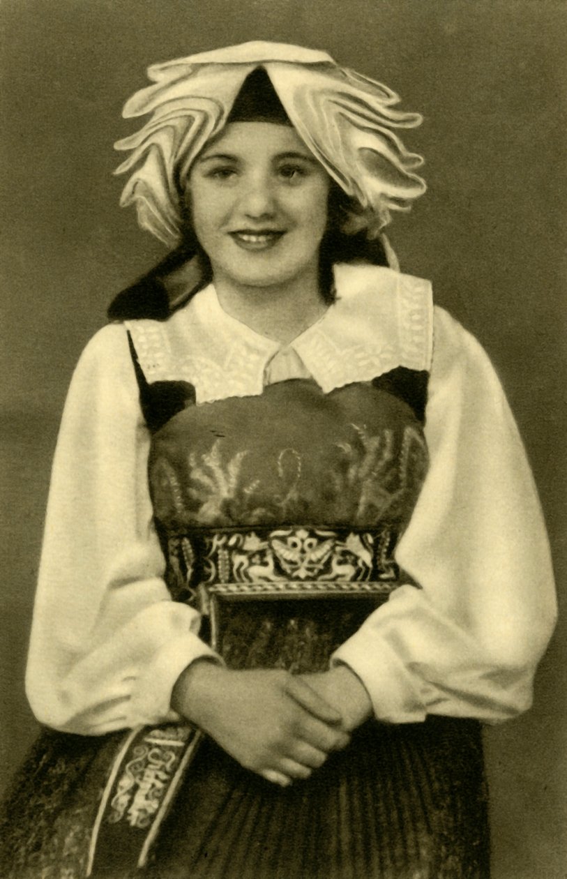 Lány népviseletben, Gailtal, Ausztria, 1935. alkotó: Unbekannt