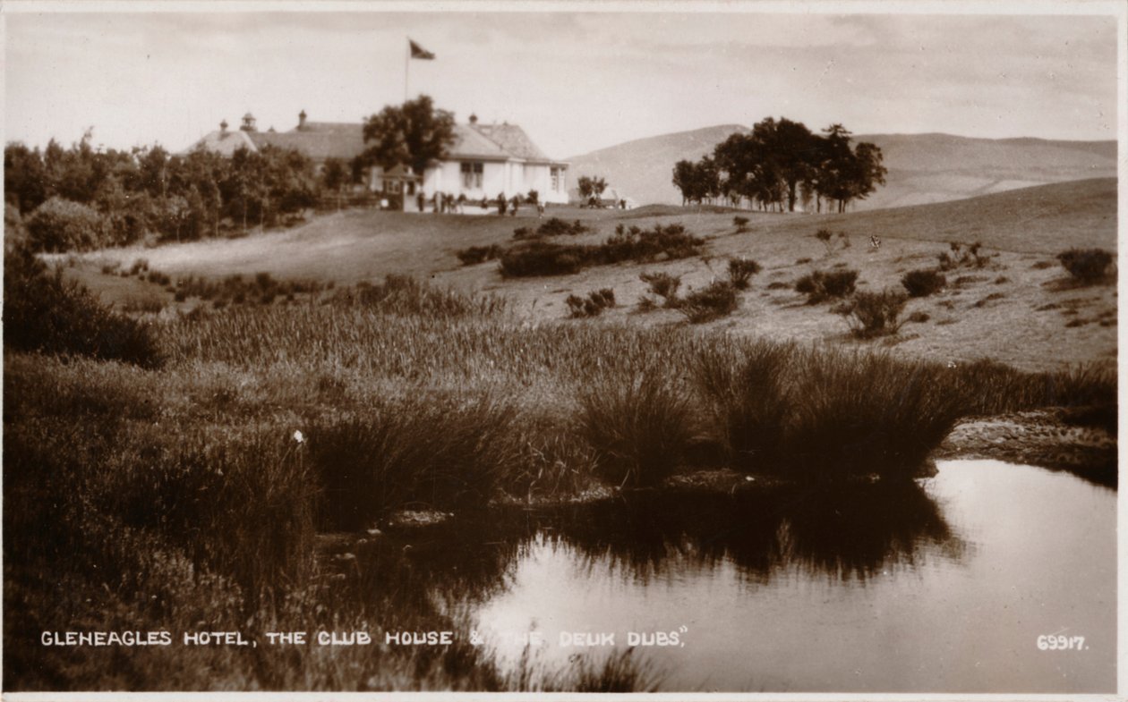 Gleneagles Hotel, The Club House & The Deuk Dubs, 1930 alkotó: Unbekannt