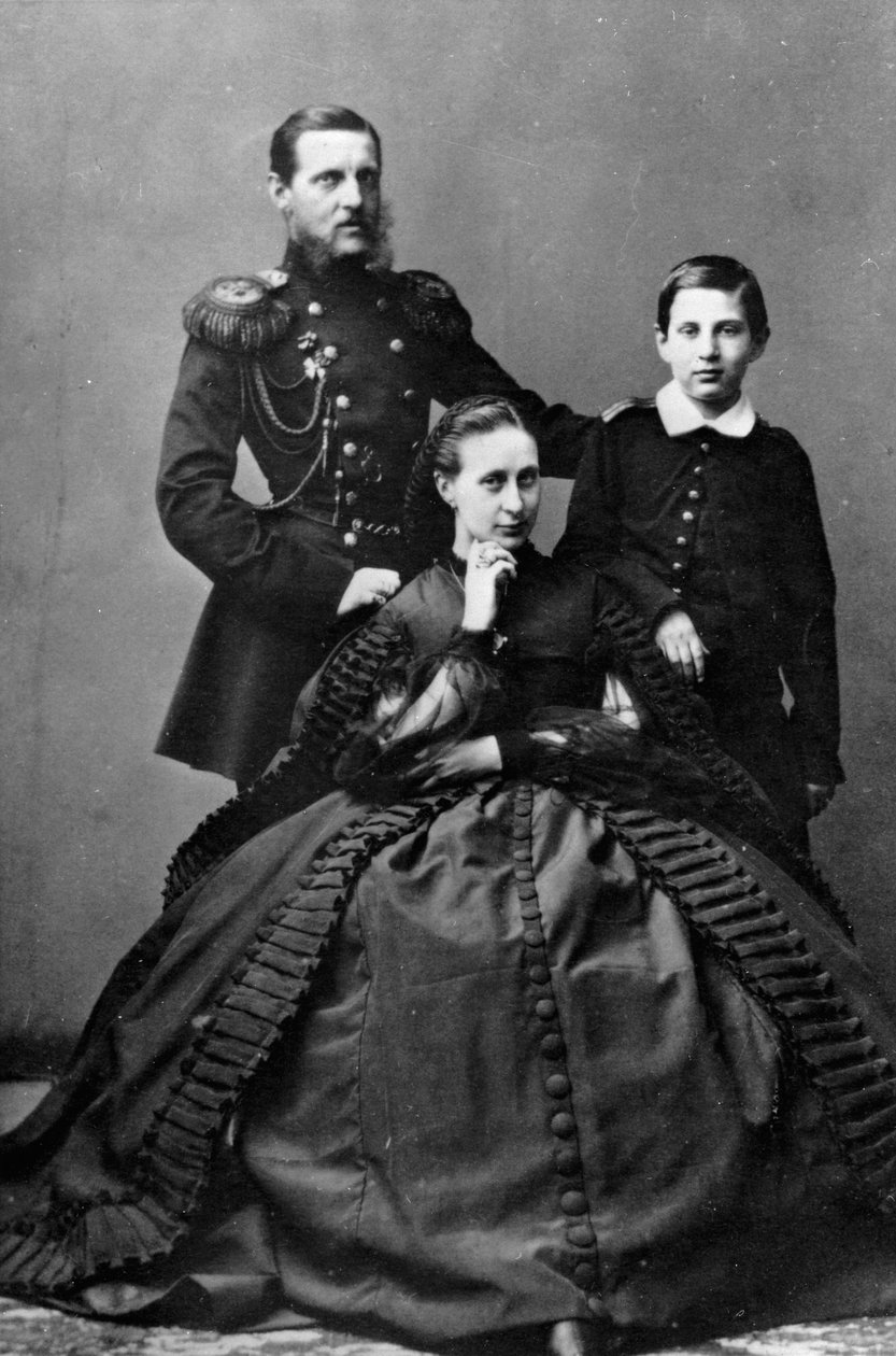 Konsztantyin Nyikolajevics orosz nagyherceg feleségével és egyik fiukkal, 1860 alkotó: Unbekannt