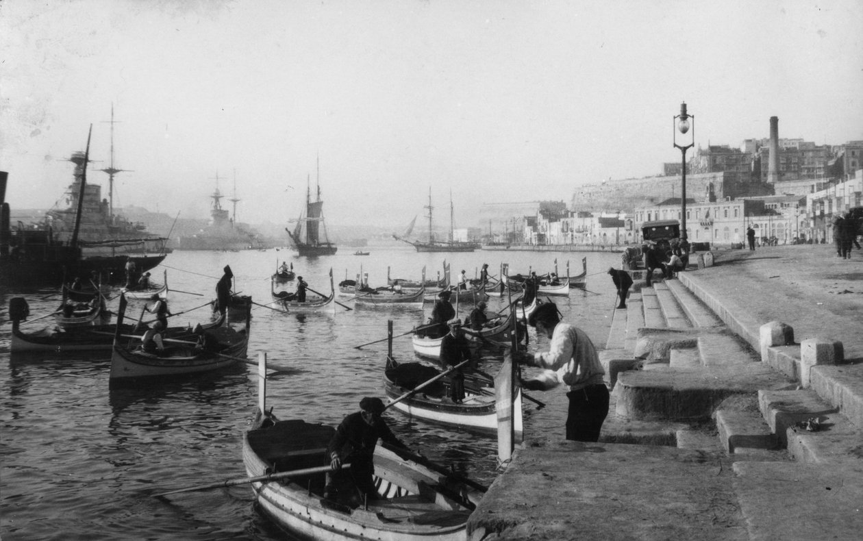 Grand Harbour, Málta, 1937 alkotó: Unbekannt