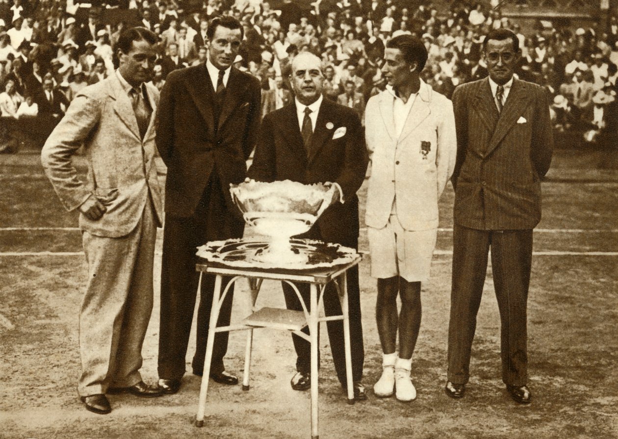 Nagy-Britannia megnyeri a Davis Kupa teniszbajnokságot, Párizs, 1933. július 30., 1935. alkotó: Unbekannt