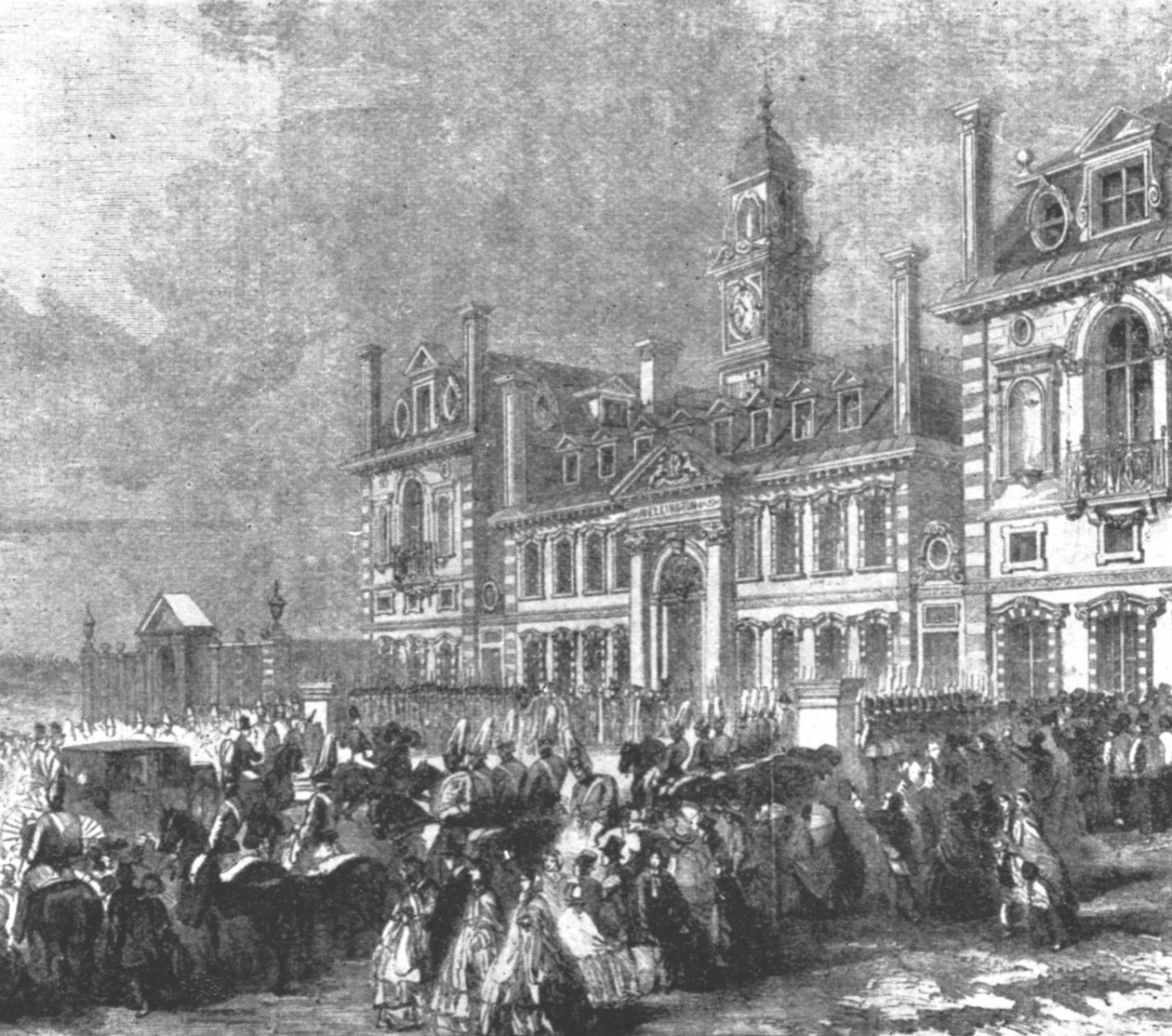 A Wellington College felavatása, Sandhurst: Viktória királynő érkezése, 1859, 1901. alkotó: Unbekannt