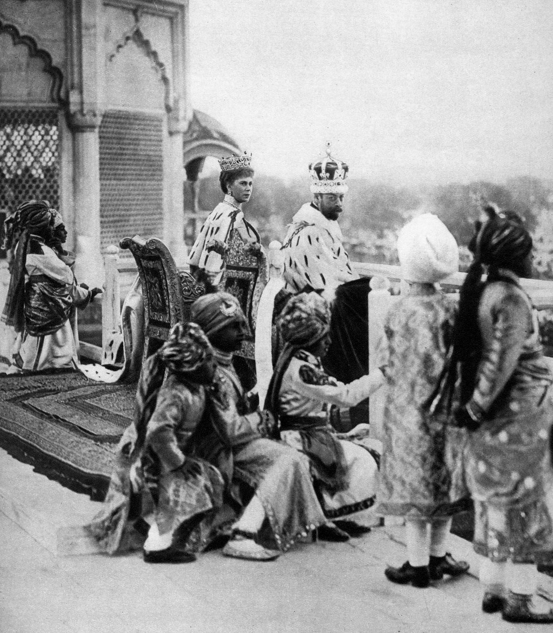 India hercegi oldalai, V. György és May királyné Delhiben, 1911, 1935 alkotó: Unbekannt