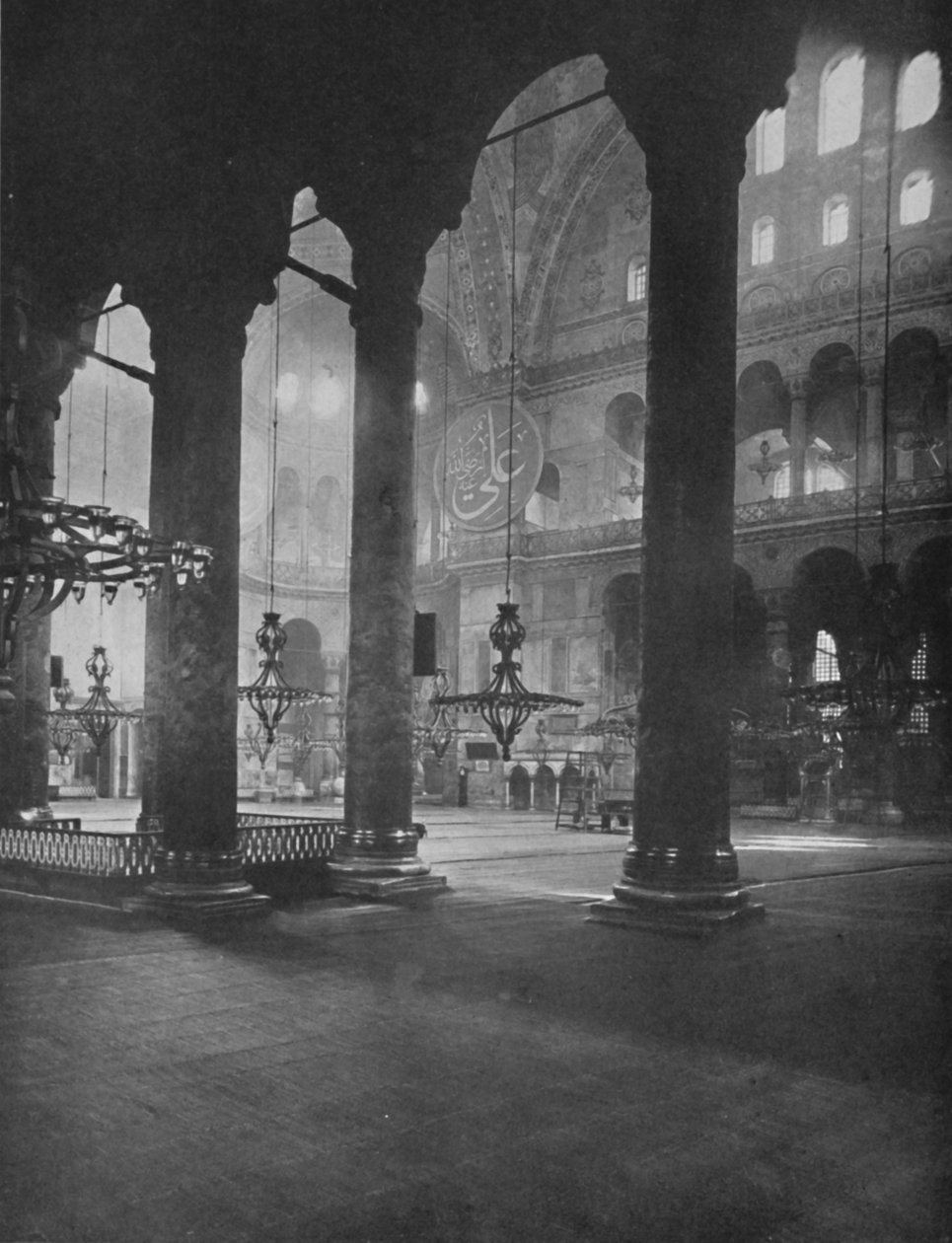 Santa Sophia belseje, 1913 alkotó: Unbekannt