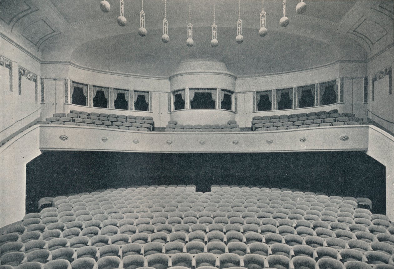 Egy új Kino Színház belseje Berlin West End-én, 1913 alkotó: Unbekannt