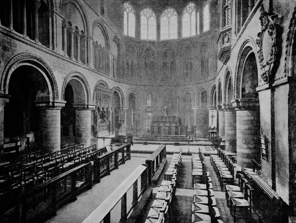 A Nagy Szent Bertalan-templom belseje, West Smithfield, London City, 1906 alkotó: Unbekannt