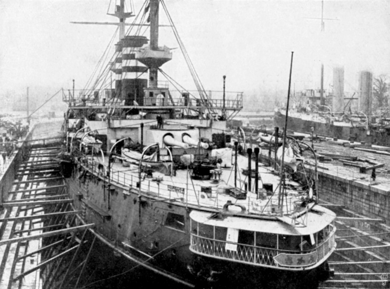 Mikasa japán hadihajó Portsmouth dokkban, Angliában, 1904 alkotó: Unbekannt
