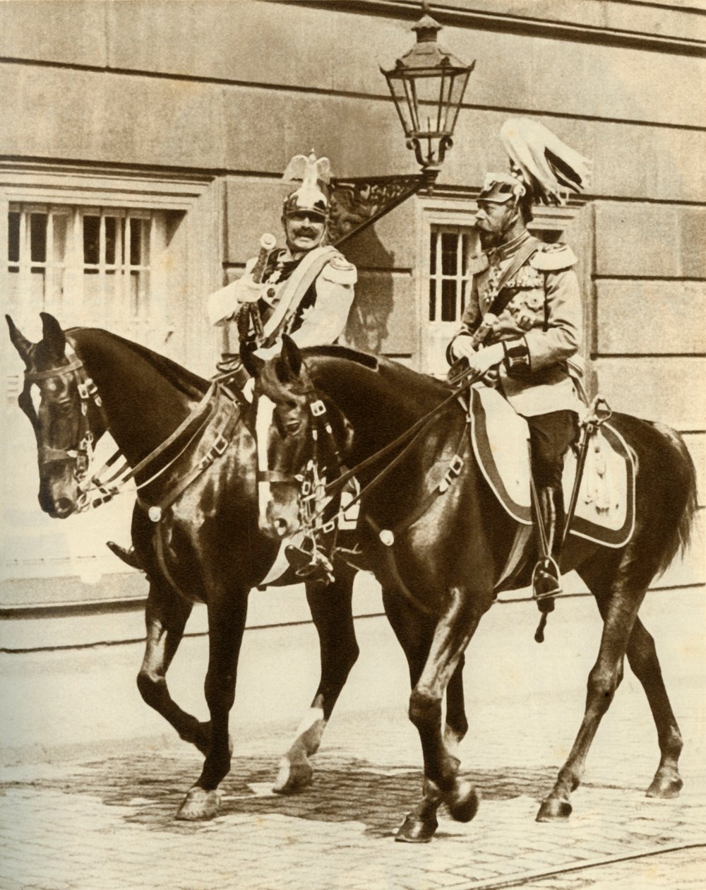 Vilmos császár és V. György király Berlinben, Németországban, 1911, 1935. alkotó: Unbekannt