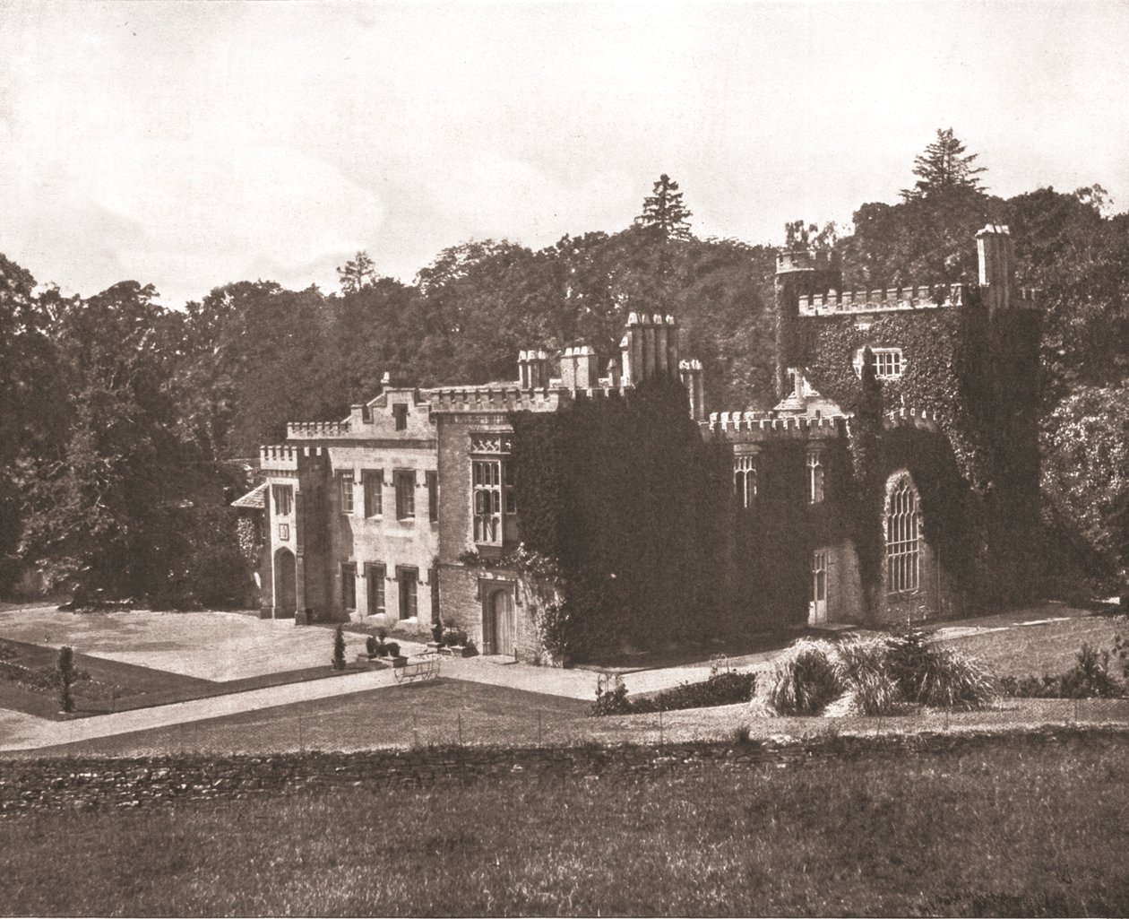 Kentchurch Court, Herefordshire, 1894. alkotó: Unbekannt