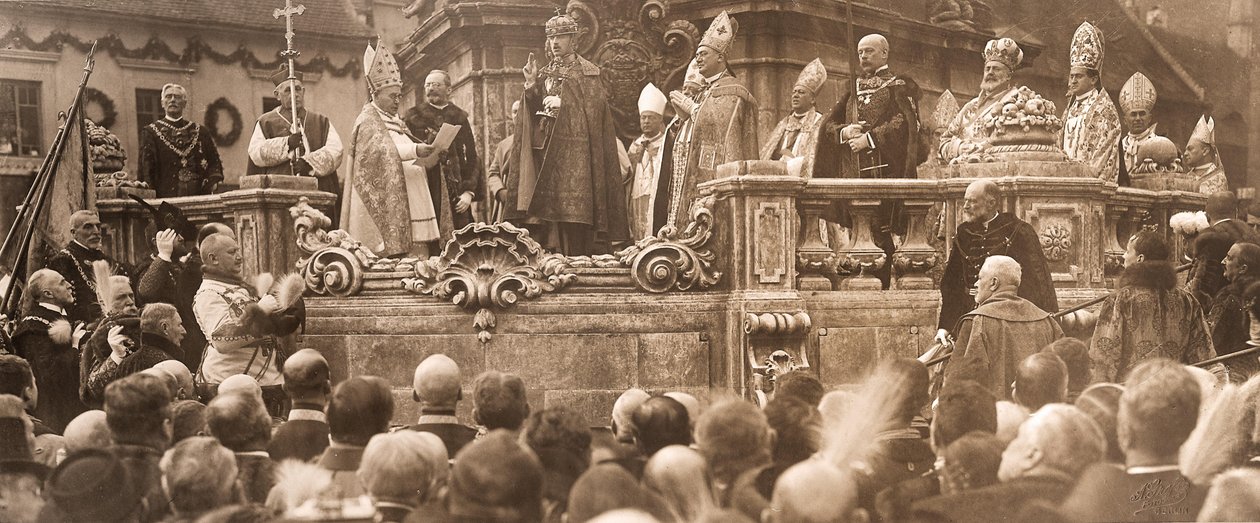 IV. Károly király, aki 1916. december 30-án tette le koronázási esküjét Budapesten. alkotó: Unbekannt