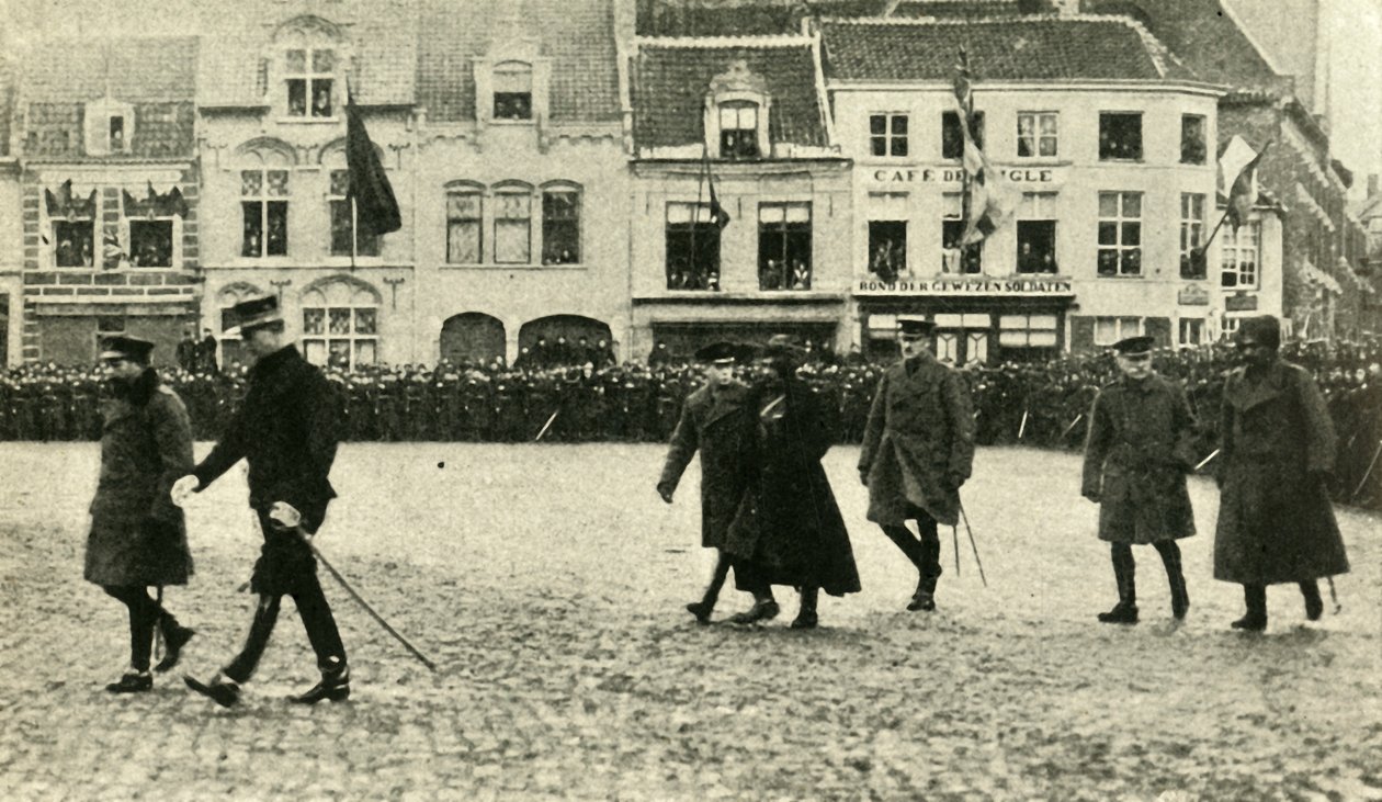 V. György király Furnesben, Belgiumban, Első világháború, 1914. december 4., 1920. alkotó: Unbekannt