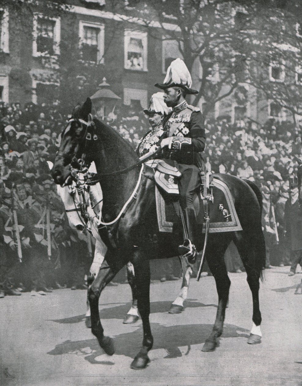V. György király apja VII. Edward király temetésén, Londonban, 1910. május 20-án. alkotó: Unbekannt