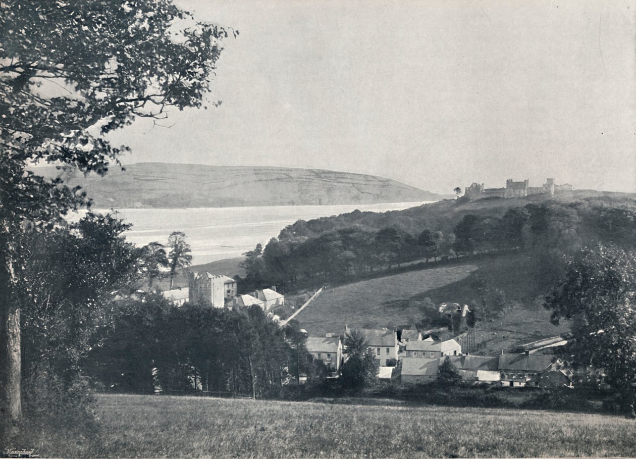 Llanstephan - A falu és a várkoronás domb, 1895 alkotó: Unbekannt