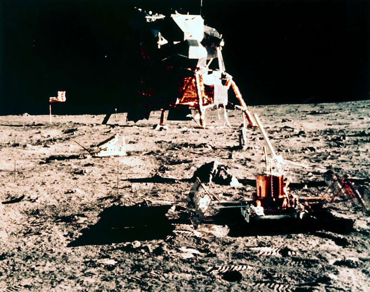 Manned Space Flight, USA, Apollo 11 Apollo 11 Holdkísérletek alkotó: Unbekannt