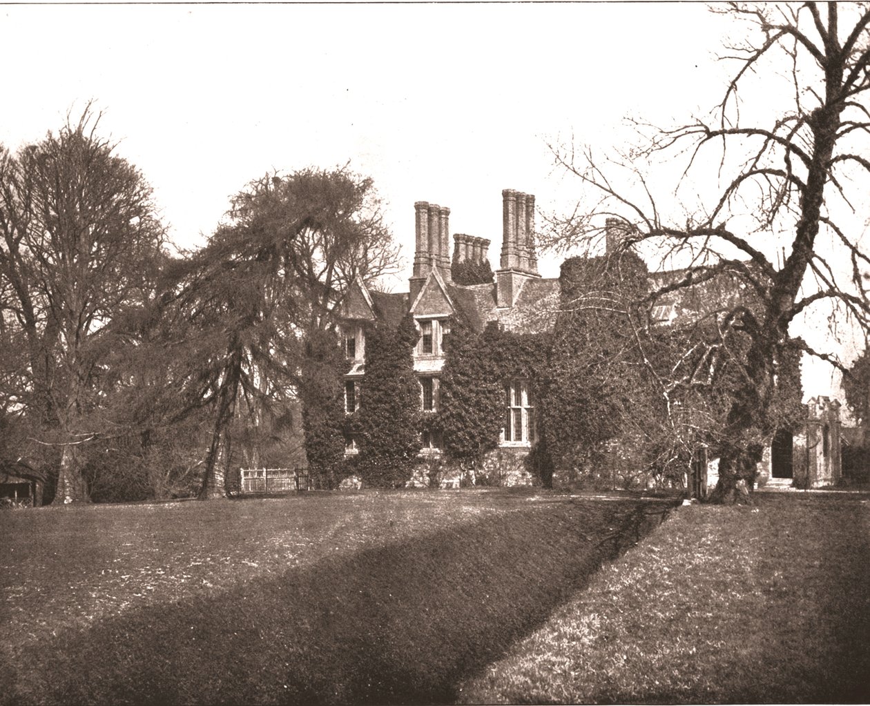 Manor House, Stoke Poges, Buckinghamshire, 1894. alkotó: Unbekannt