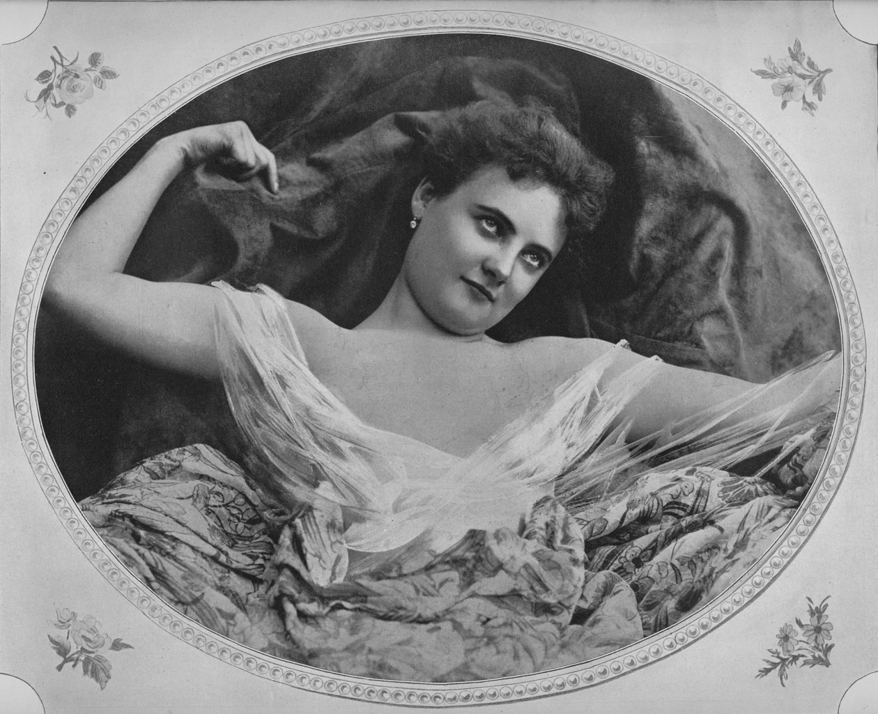 Marguerite Ligniere, 1900 alkotó: Unbekannt