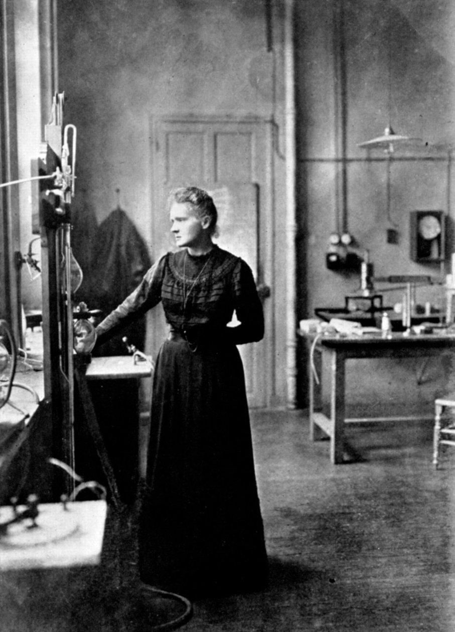 Marie Curie, lengyel származású francia fizikus laboratóriumában, 1912 alkotó: Unbekannt