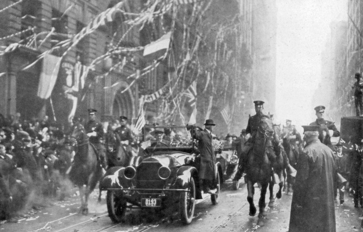 Joffre marsall és Viviani 1917. május 9-én érkezik New Yorkba, az első világháború idején alkotó: Unbekannt