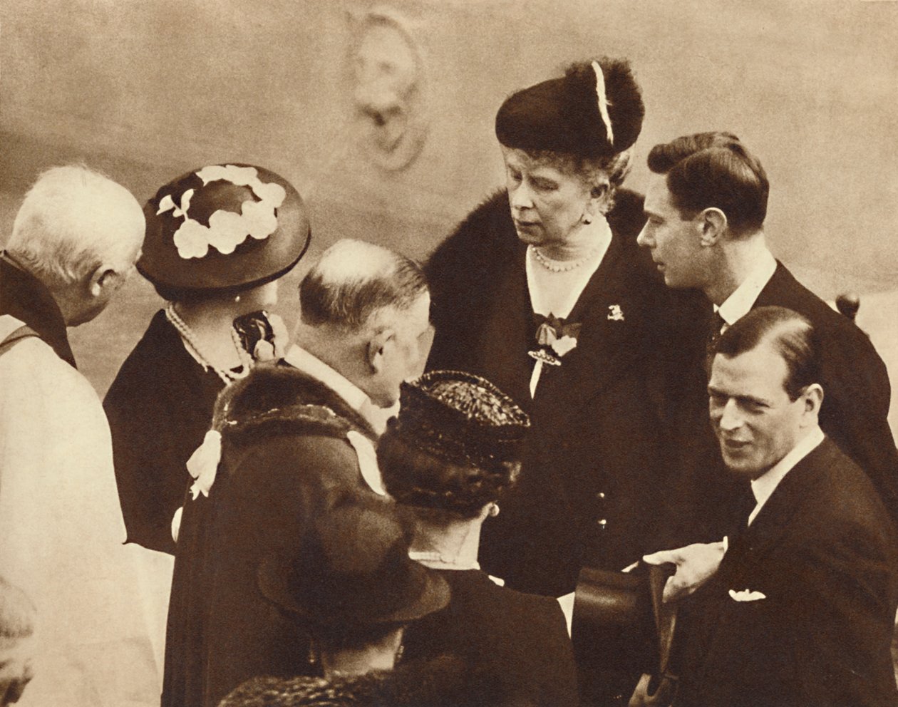 Felavatták az apjának emlékművét, a windsori kastély, 1937. április 23 alkotó: Unbekannt