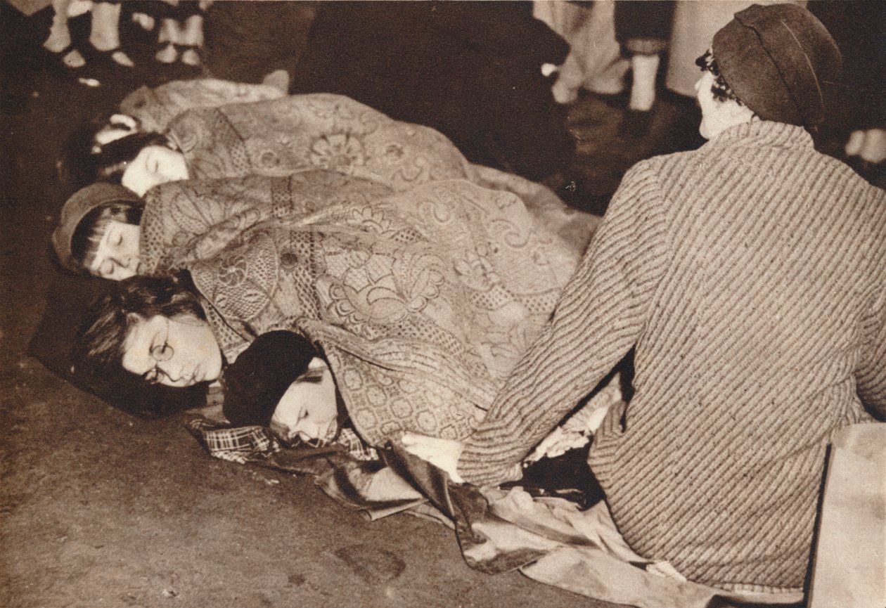 Éjfél a bevásárlóközpontban, 1937 alkotó: Unbekannt