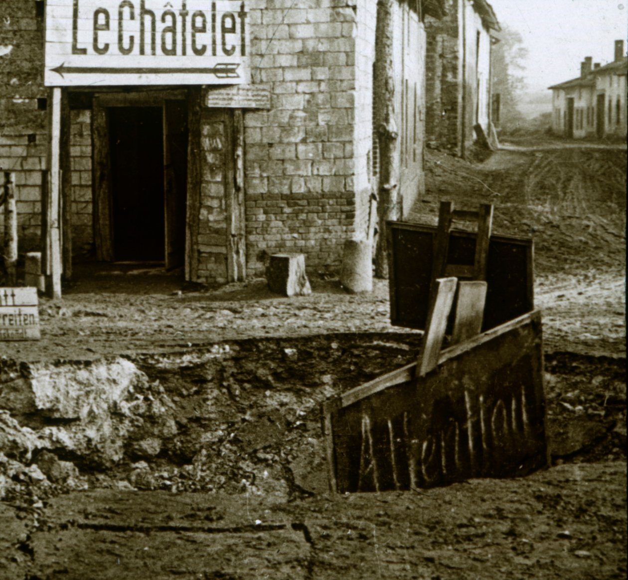 Bányászott kereszteződés, Le Chatelet, Franciaország, c1914-c1918 alkotó: Unbekannt
